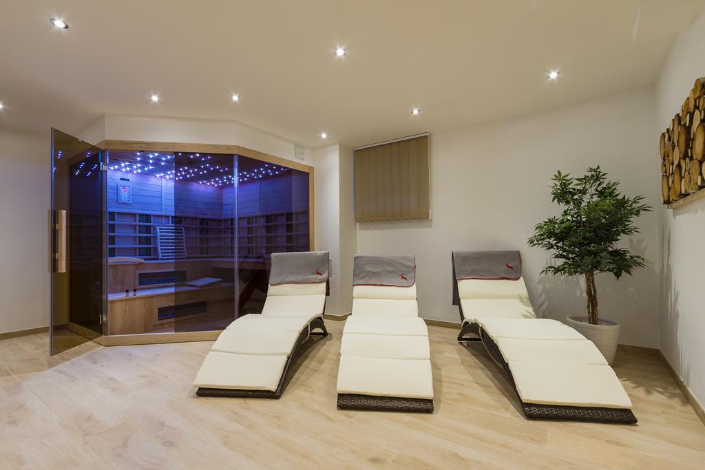 Apartment Dahoam Fulpmes Exterior photo